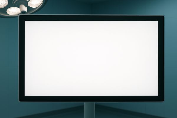 Surgical display demonstrating uniform brightness