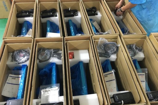 Medical monitor packing and labelling