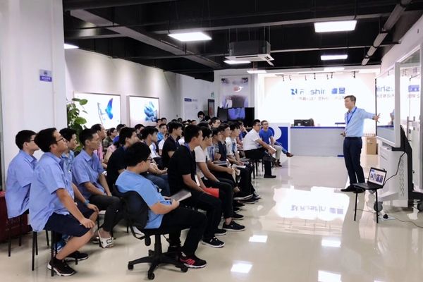 Reshin 2018 new employee orientation training with instructor explaining company culture and policies