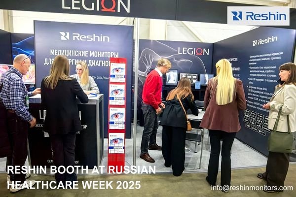 A booth layout diagram showing Reshin's RHW 2025 exhibition space with dedicated zones for surgical 4K/12G-SDI displays, diagnostic PACS monitors, and interactive KVM/PACS integration areas, where visitors interact with complete medical-grade visualization workflows rather than isolated monitors