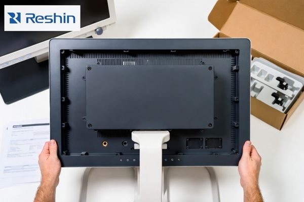 A distributor team overwhelmed by disconnected supplier relationships and duplicated tasks